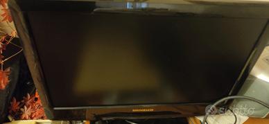 Televisore LCD 19" Shinelco