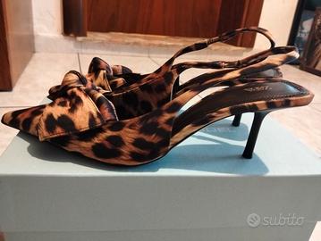 scarpa con tacco basso 