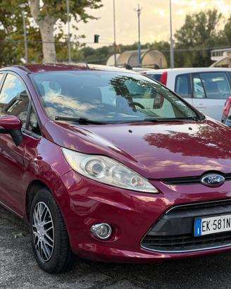 Ford Fiesta Ikon 1.4 TDCi 70CV 5 porte
