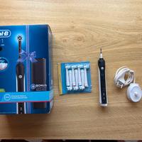 Spazzolino elettrico oral b Pro 750 black edition
