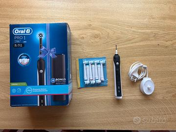 Spazzolino elettrico oral b Pro 750 black edition