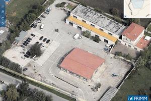 Due locali+7000mq piazzale-C.da Macchie Campobasso