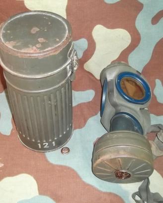 WW2 German Luftwaffe GAs Mask + Cannister