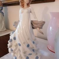 Statua Royal Class con cestino di fiori