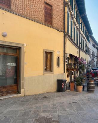 Pizzeria /ufficio centro storico San Miniato