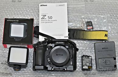 NIKON Z50 BODY + accessori extra