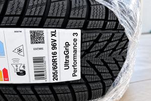 Gomme Invernali NUOVE - 205/60R16 DOT2026