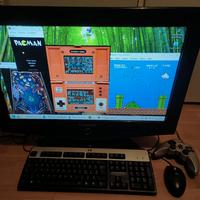 PC Windows 11 con wifi e giochi retrò