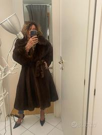 Visone lungo con cintura