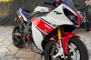 Yamaha R1 BigBang 50ht Anniversario