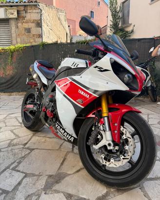Yamaha R1 BigBang 50ht Anniversario