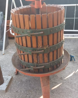 Torchio per vino