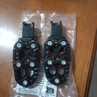 Pedaline moto universali