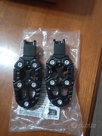 Pedaline moto universali