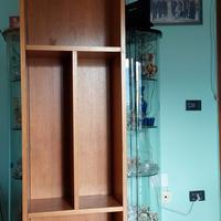 Libreria con mensole a muro