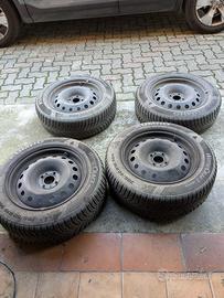4 gomme termiche kumho 205/60 r 16 96h
