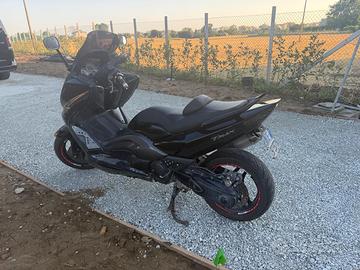 Scooter t Max