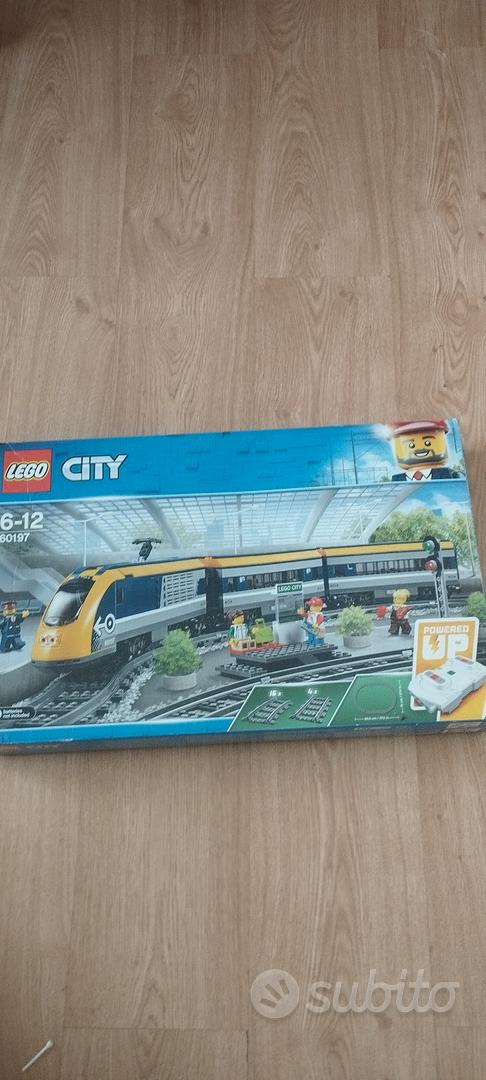 Lego 60197 Offerte Lego City Treno Merci LEGO City 60205 Binari