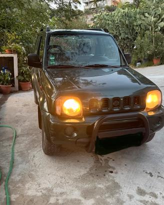 Suzuki Gimny annoo 2000 benzina 4x4