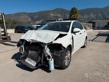FIAT TIPO 2019 1.4 BENZINA 95 CV *SINISTRATA