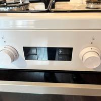 Cucina quattro fuochi