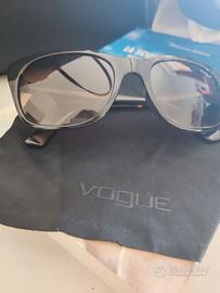 Occhiali da sole vogue