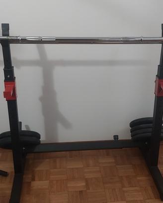 rack palestra con pesi e bilanciere 