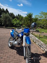 YAMAHA TTR 600