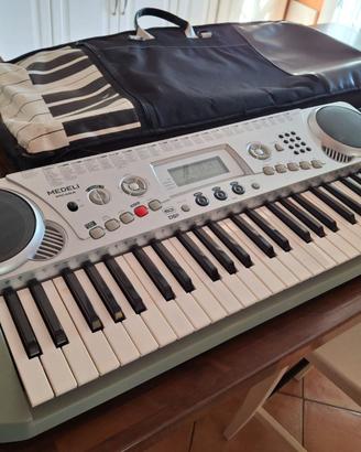 Tastiera elettronica Medeli MC49A a 49 tasti