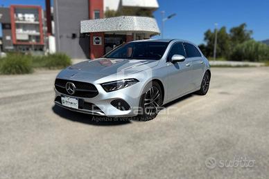 MERCEDES A 180 d Automatic Progressive Advanced