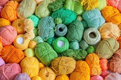 Gomitoli lana, cotone, filati