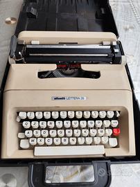 macchina da scrivere 