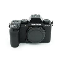 Fujifilm X-S10