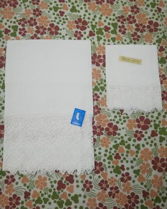 Set 2 Asciugamani Vintage Puro Lino Ricamo a Mano