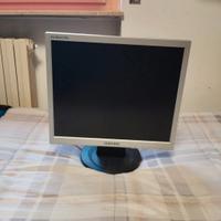 Samsung monitor  Sync master 720N