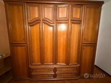 Camera da letto matrimoniale- legno stile classico