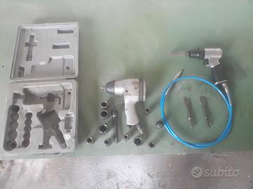 avvitatore e cacciavite