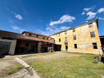 VILLA SINGOLA A COLCERESA