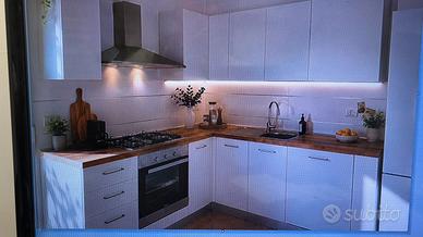 Cucina completa nuova