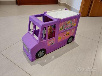 Barbie food truck