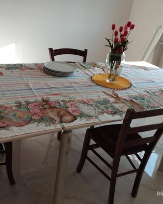 tavolo ,sedie,salotto, tavolino 