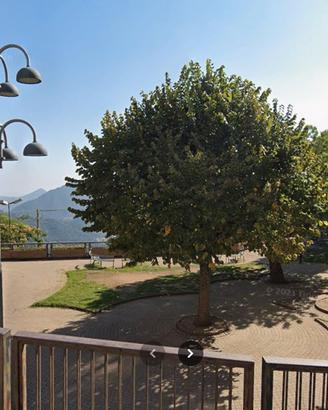 Intero stabile panoramico nel centro di Jerzu