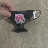 tazza da 'antiquariato  in porcellana vera 