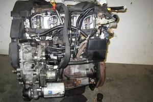 Motore e cambio 2.8 diesel 8140.43n