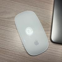 Apple Magic Mouse (2nd gen - lightning)