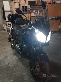 Suzuki v strom 1000