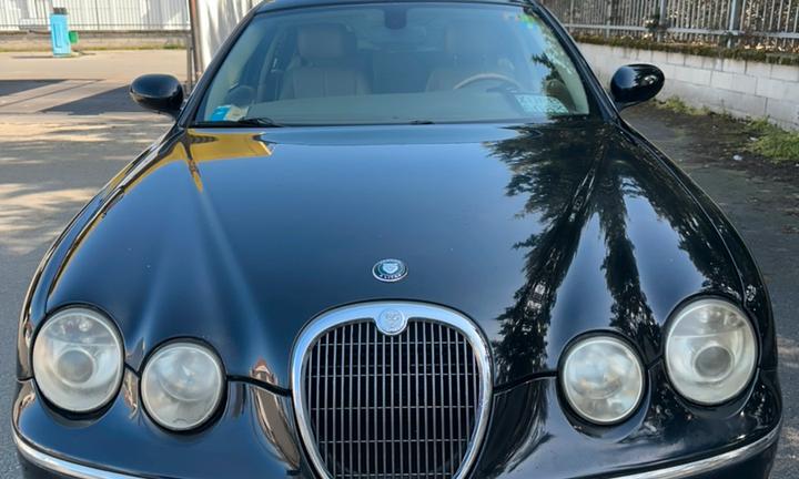 Jaguar s type