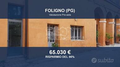 Immobile in asta di 297 m² a Foligno