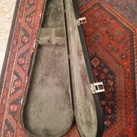 custodia rigida per basso elettrico