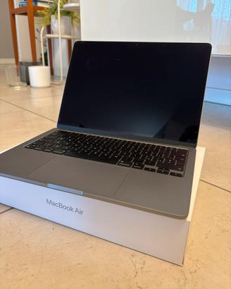 MackBook Air M2 2022, Memoria 8 GB, SSD da 256 GB